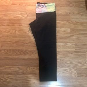 Black Crop Lululemon Leggings